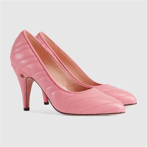 Womens matelassé pump 